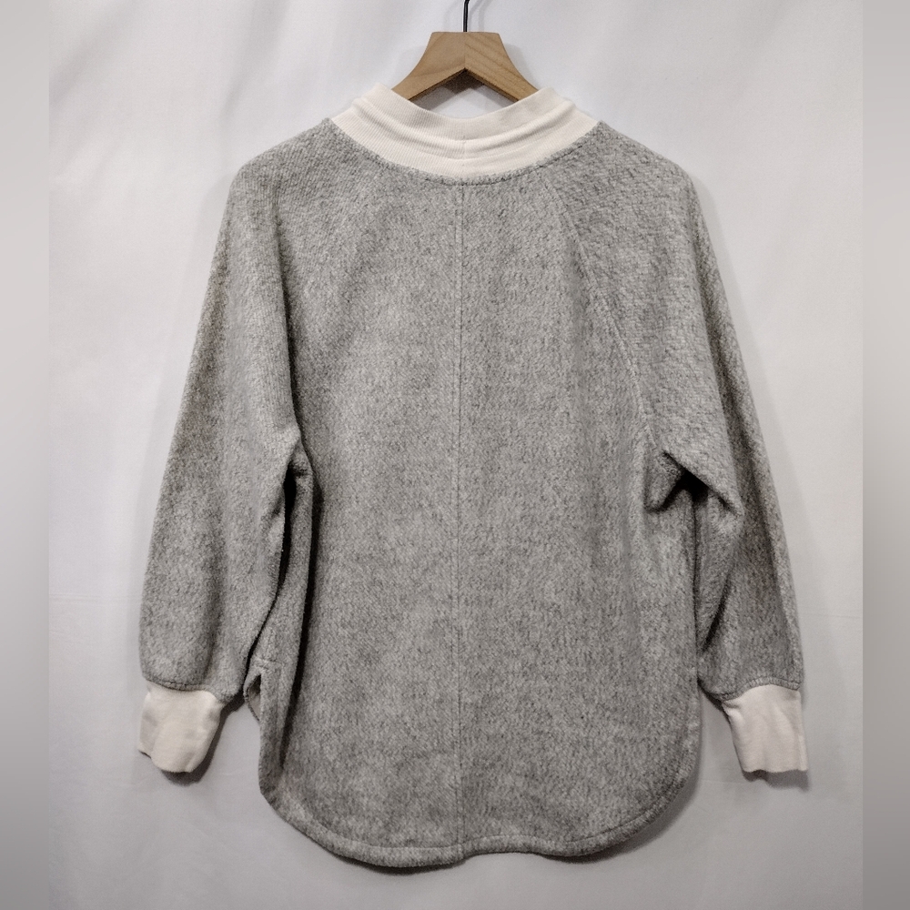 Lou & Grey Monk Neck Fuzzy Pullover Jacket Women's XXS Gray Cozy Winter Warm - Picture 5 of 7